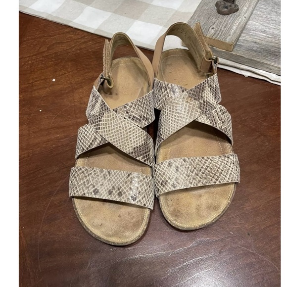 Clarks Artisans Sandals Perri Dunes Snakeskin - Picture 10 of 10